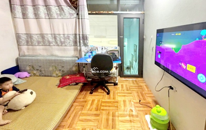 H Nhà Hoài Đức, diện tích rộng, gần đường ô tô- 2 ngủ 2 wc khép kín- giá chỉ 4 tỷ